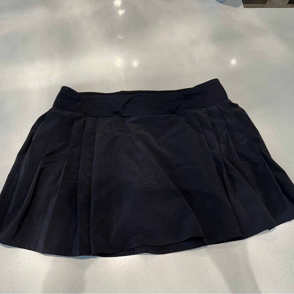 Lululemon Women's Side- Pleat High-Rise Tennis Skirt in Black Size 10